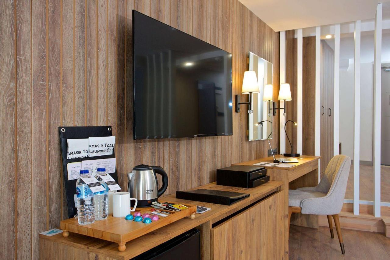 Days Inn By Wyndham Istanbul Arnavutkoy Экстерьер фото