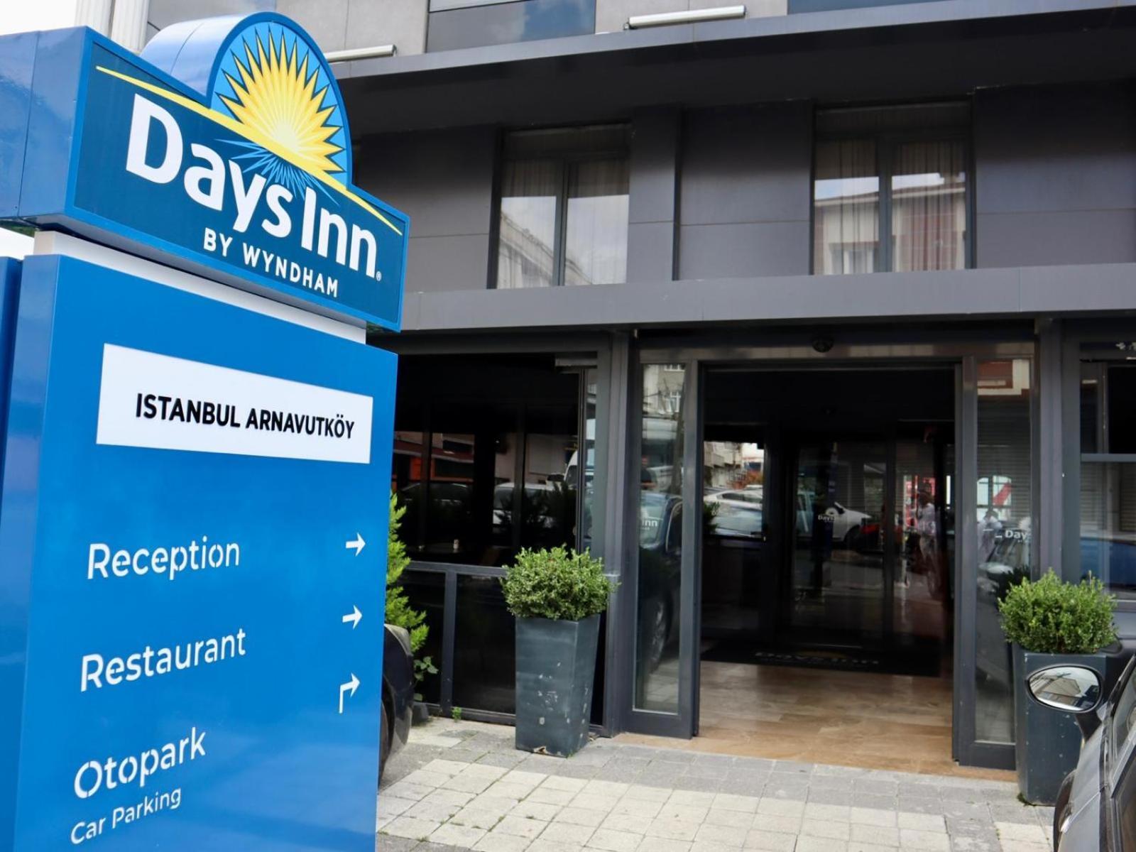 Days Inn By Wyndham Istanbul Arnavutkoy Экстерьер фото