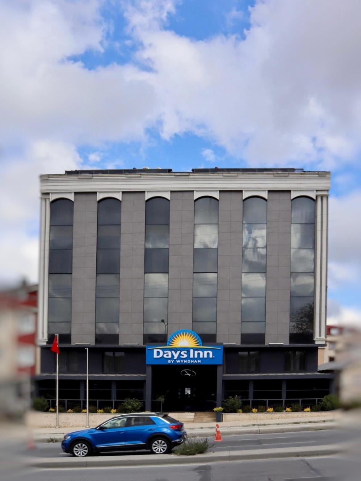 Days Inn By Wyndham Istanbul Arnavutkoy Экстерьер фото